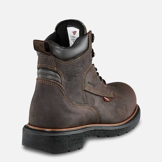 Red Wing Dynaforce® 6-inch Insulated, Vandtætte Arbejdsstøvler Herre Brune | 0514-IPQFL